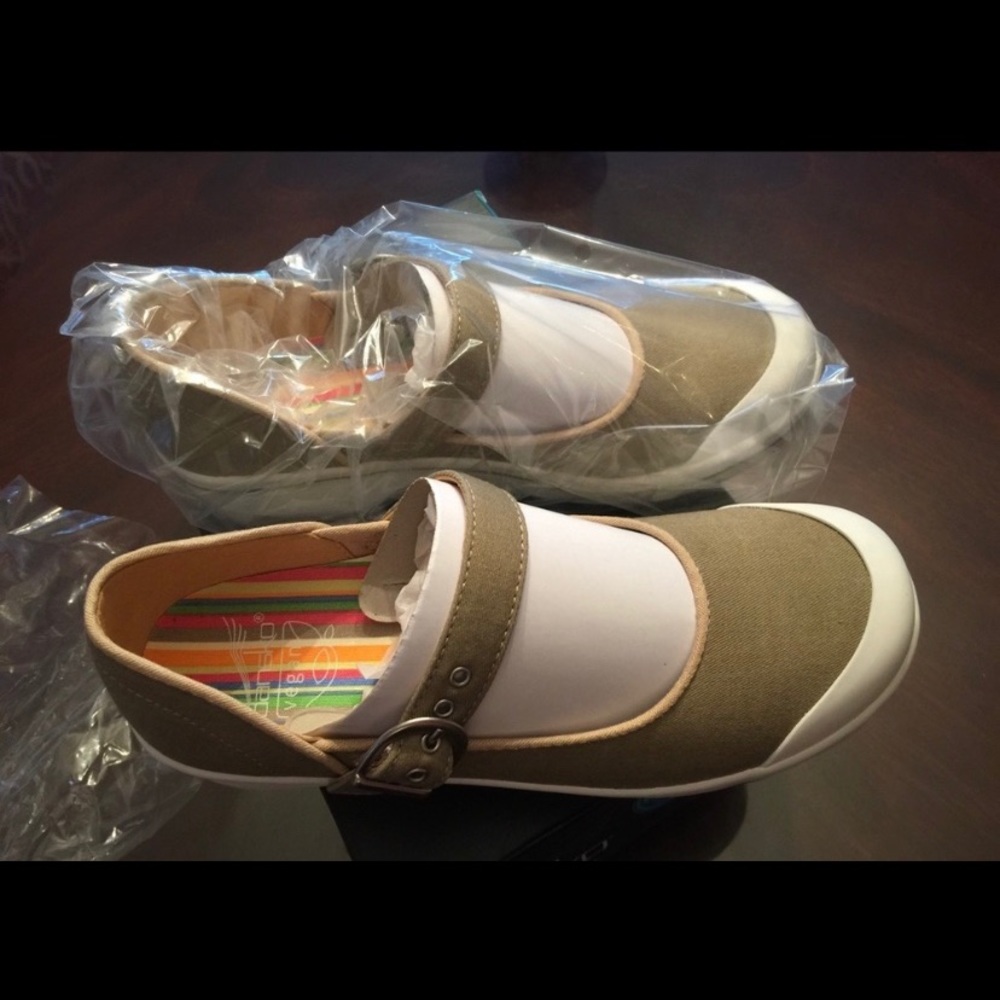 Danskos New in box never worn